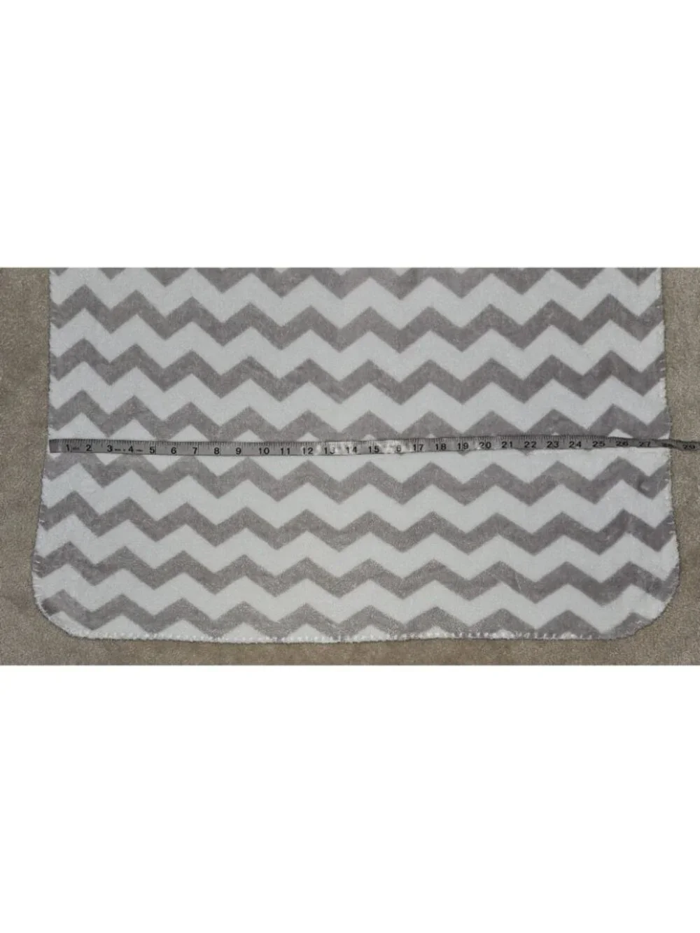 Manhattan Kids chevron print